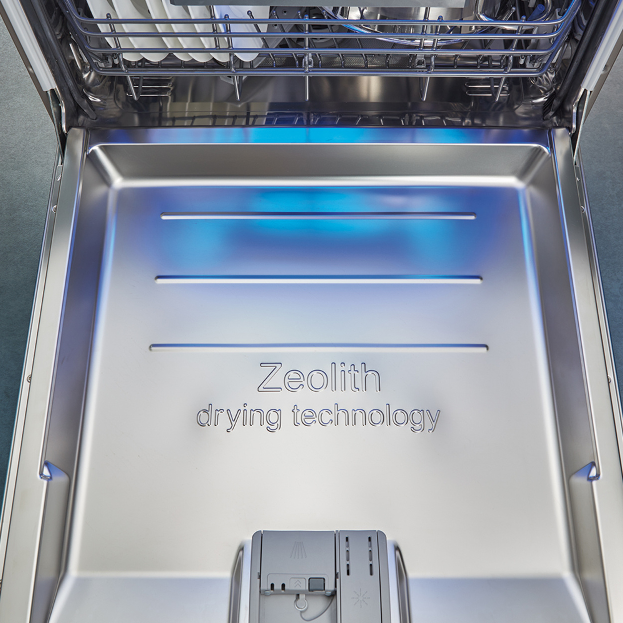 Zeolith Trocknen – Für glänzende Spülergebnisse bei Elektrotechnik Forster in Titting